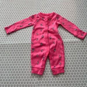 Carter’s One Piece Snap Pajama with Flamingos

Size NB